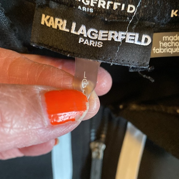 Barely worn black jogger jacket - Picture 4 of 4